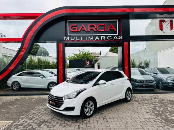 HYUNDAI HB20 1.0 COMFORT 12V FLEX 4P MANUAL HYUNDAI HB20 1.0 COMFORT 12V FLEX 4P MANUAL